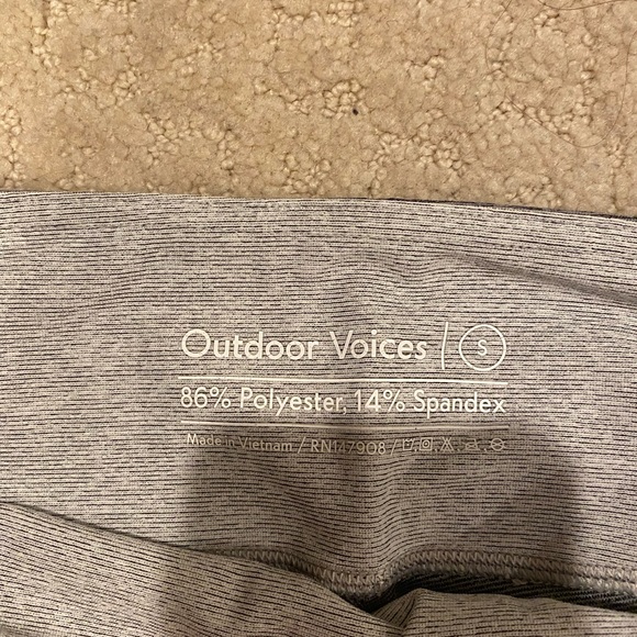 Outdoor voices 7/8 spring leggings in graphite/ash/dove - Picture 3 of 4